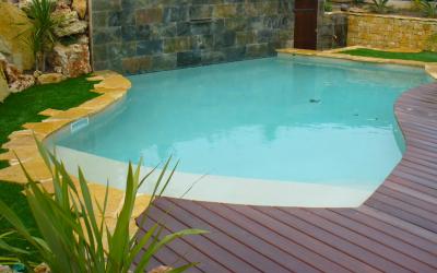 piscine traditionnelle var
